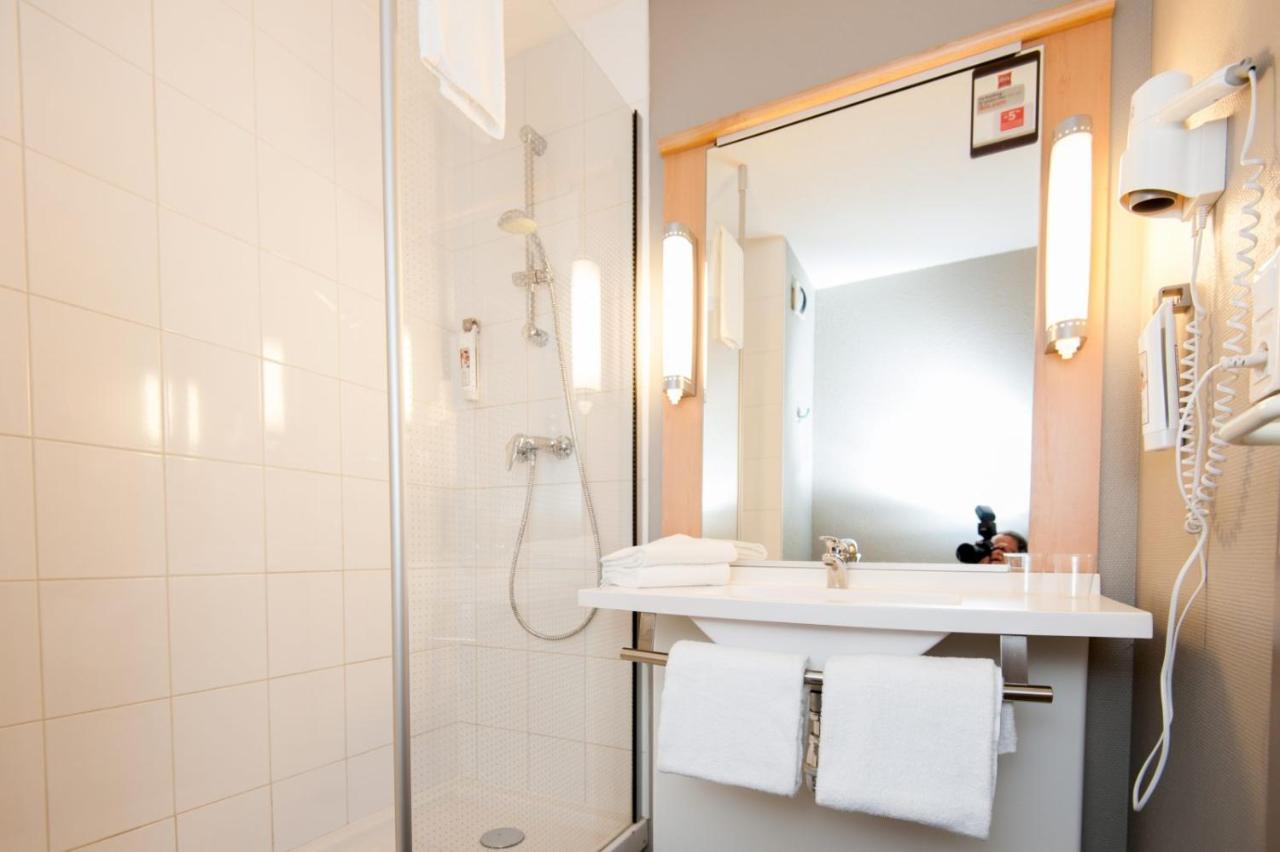 Hotel Ibis Car Ferry 3*