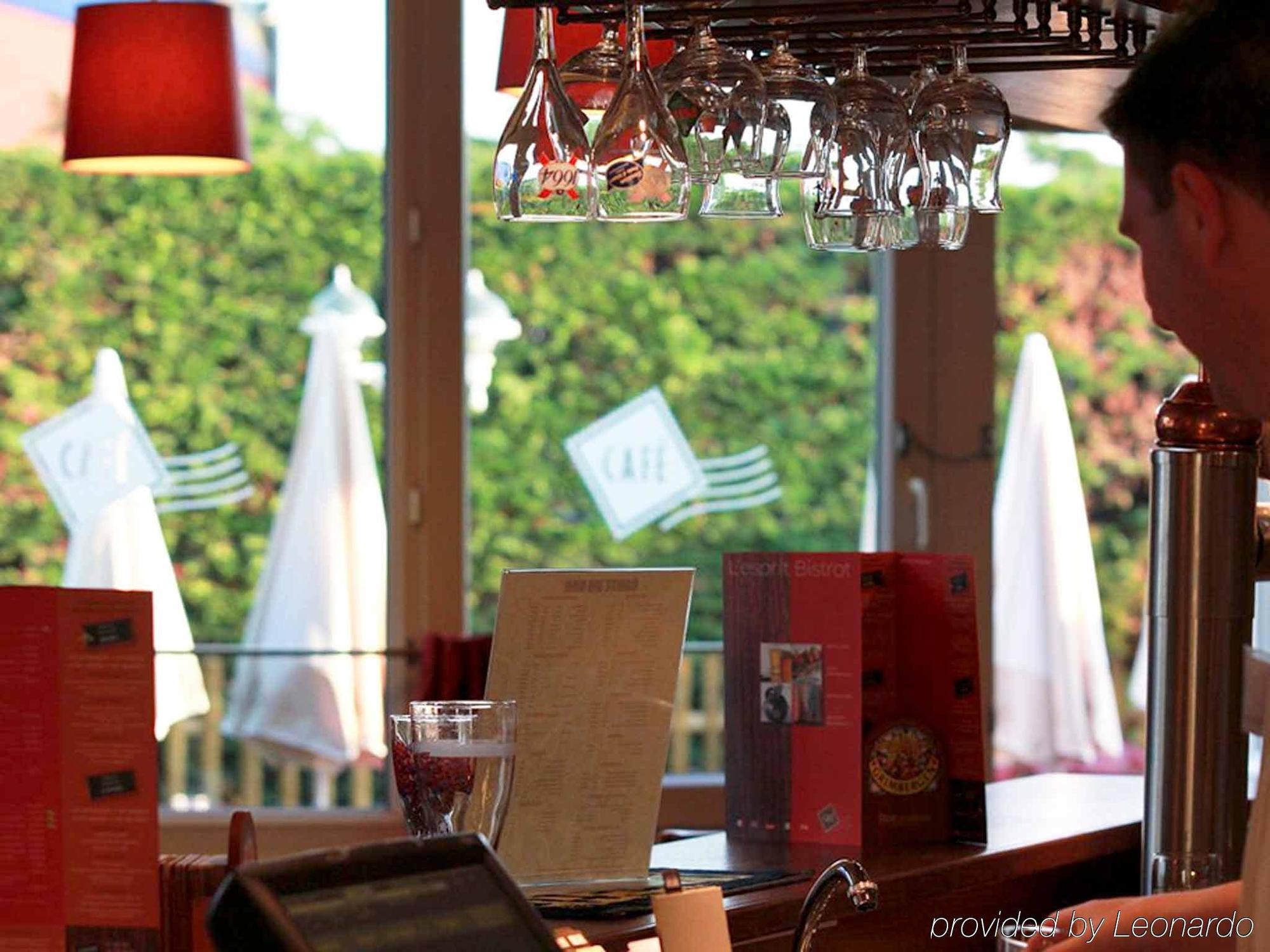 Ibis Car Ferry Hotel 3*