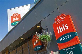 Ibis Car Ferry Calais